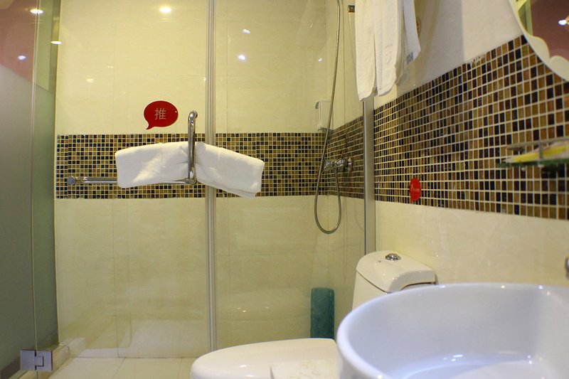 尚客优快捷酒店(珠海高新区大学城店)