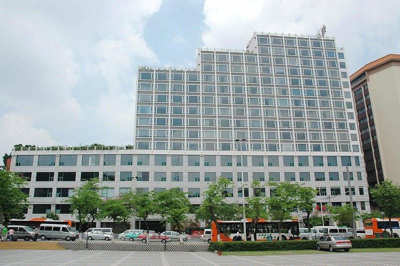 Jinzhou Hotel (Guangzhou International Conference Center Yuexiu Park Metro Station) Over view