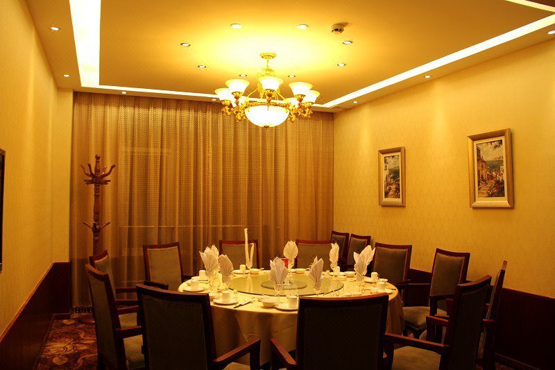 Guangyuanwanyuan HotelRestaurant