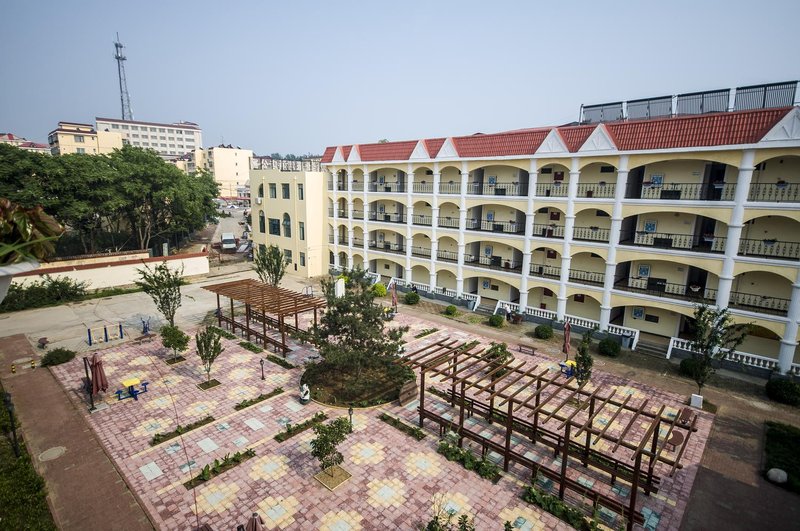 Railway Hotel Beidaihe Apartment Hotel Qinhuangdao Over view