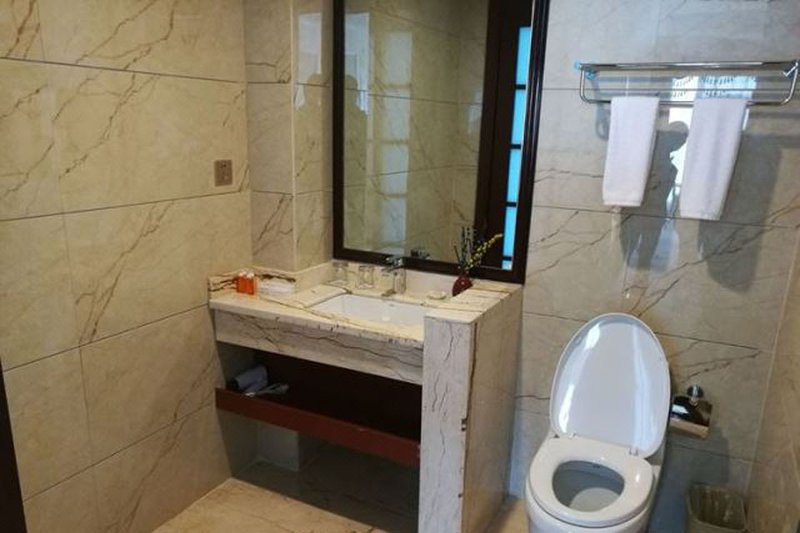 Xue Shan HotelGuest Room