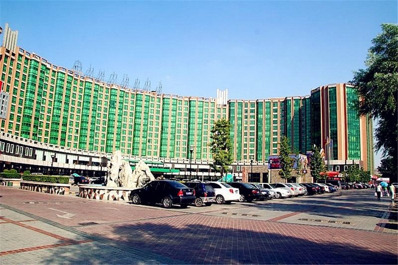 Empark Grand Hotel Beijing Over view