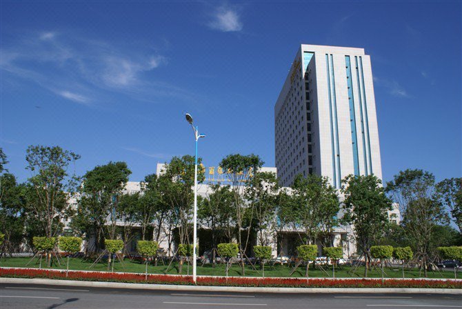 Guo Erluosi Hotel Over view