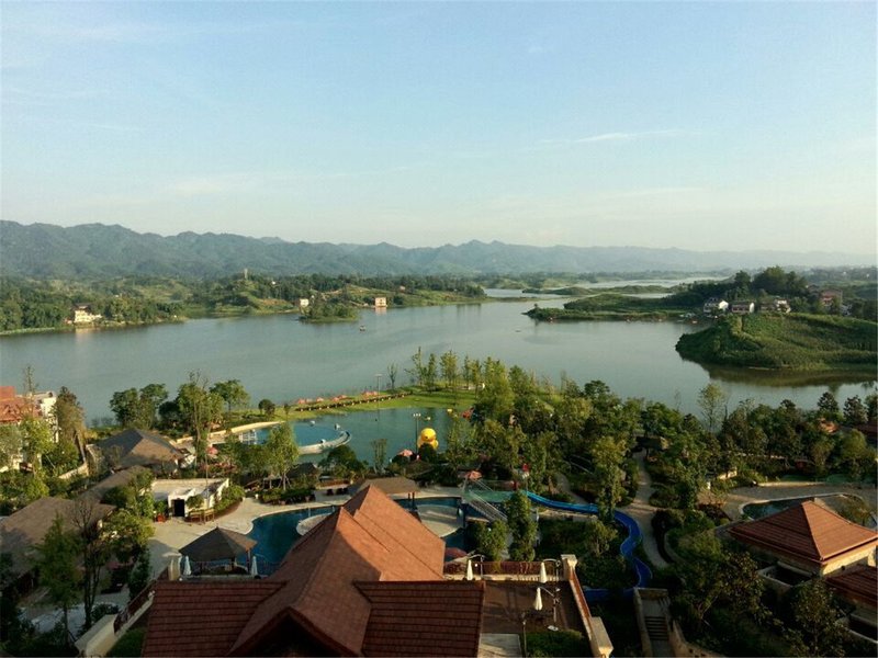 Heyuezhuang Country Hot Spring Hotel Over view