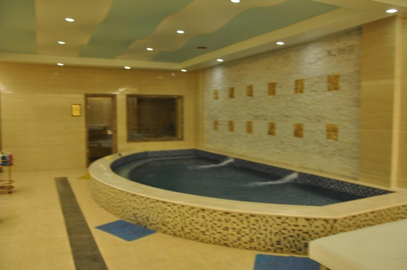 Longwan Business Hotel休闲