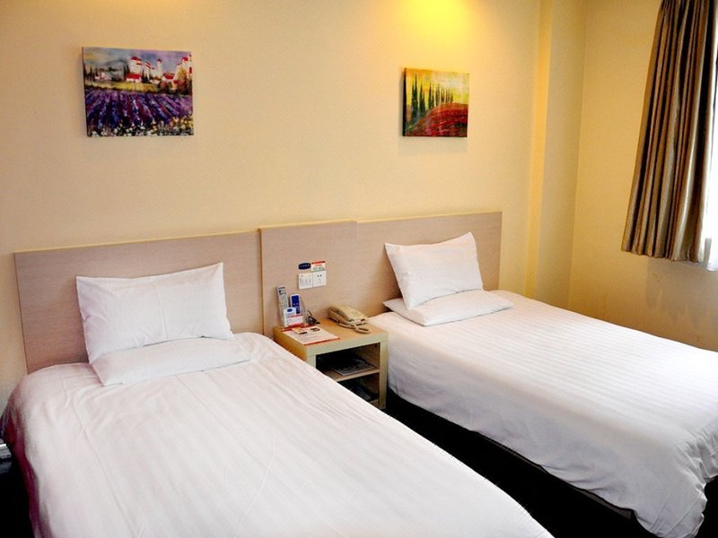 Hanting Express Kunshan Bailu Middle Road KunshanGuest Room