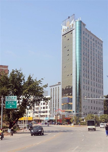 Huoshan Hostel over view