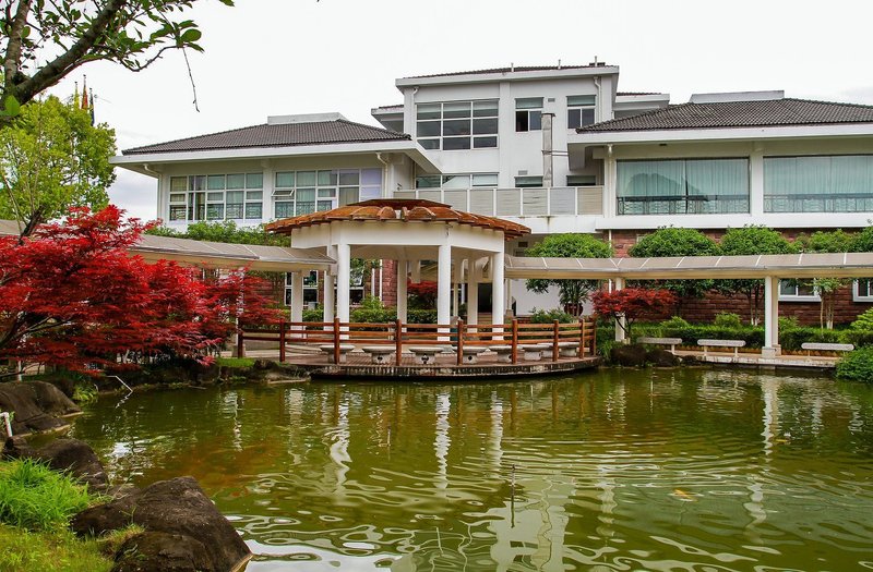 Wangfeng Gaden Hotel Over view