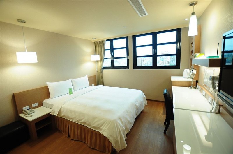 Kindness Hotel (Kaohsiung Station) Guest Room