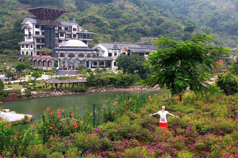 Tianlu Mountain Hot Spring Resort Over view