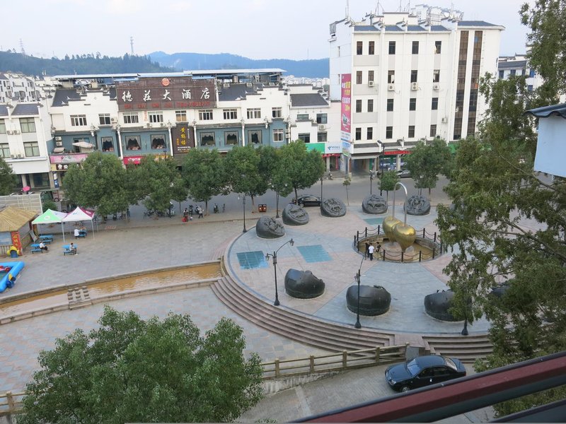 Juntai Hotel Over view