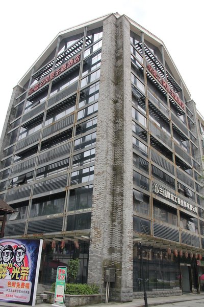 MIDI Time Theme HotelOver view