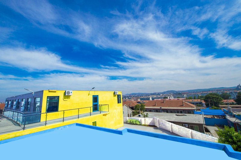 Penglai Kevin theme Inn Over view