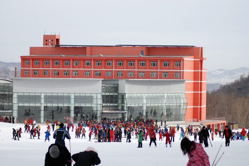 The Antarctic Hotel Over view