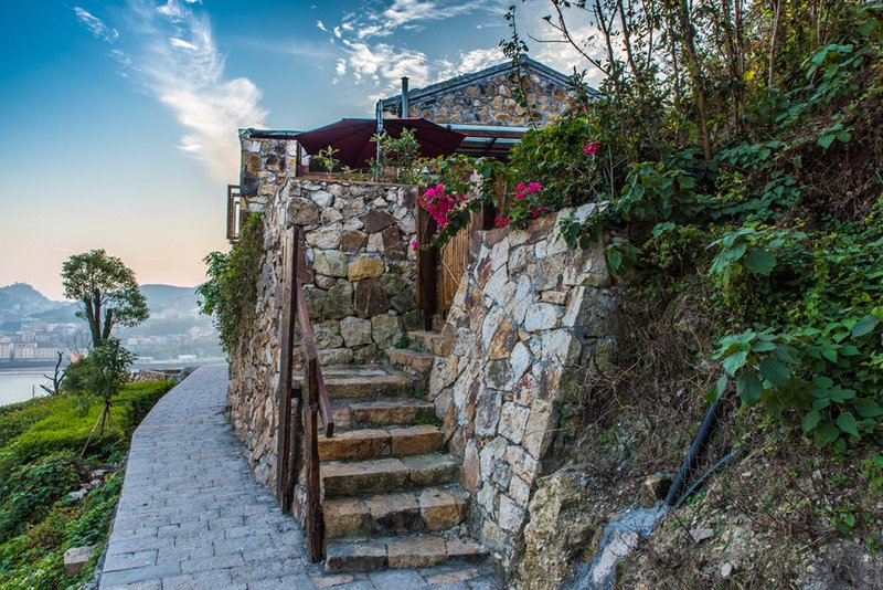 Seamount Life Stone Resort VillaOver view