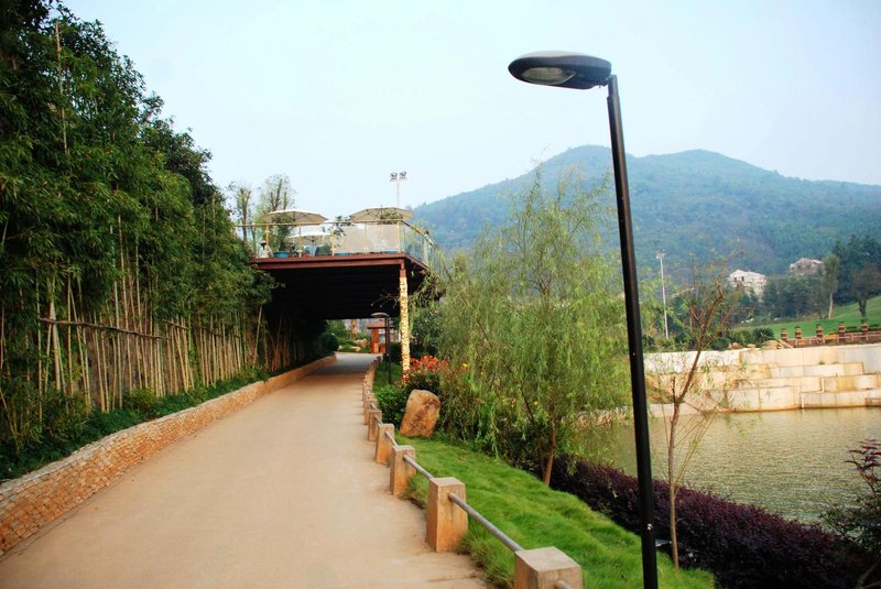 Xiaobu Golf Club Hotel Over view