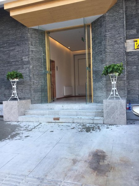 SIMS is good in the hotel Over view