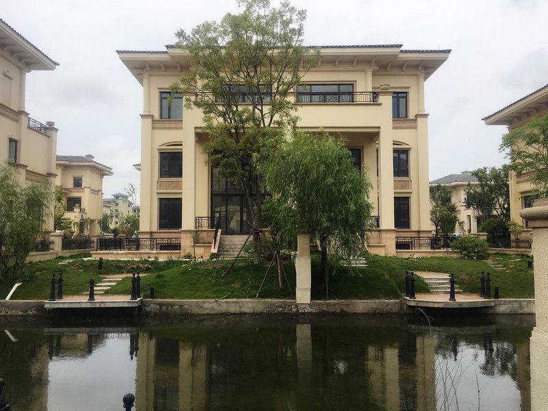 Hengda Lakeside Garden Villa Over view