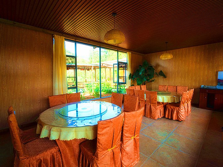 Fuxian  lake SenHai Jinguo Manor Restaurant