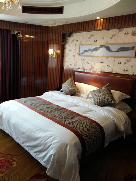 Huatian Grand Hotel Guest Room