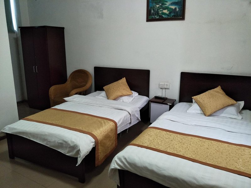 Longshun Business HostelGuest Room