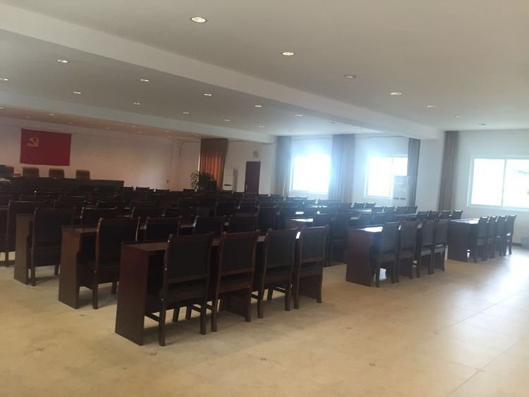 Xue Shan Hotelmeeting room