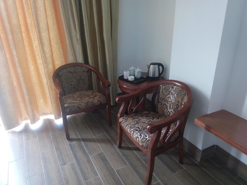 Jiuzhouwan InnHotel public area