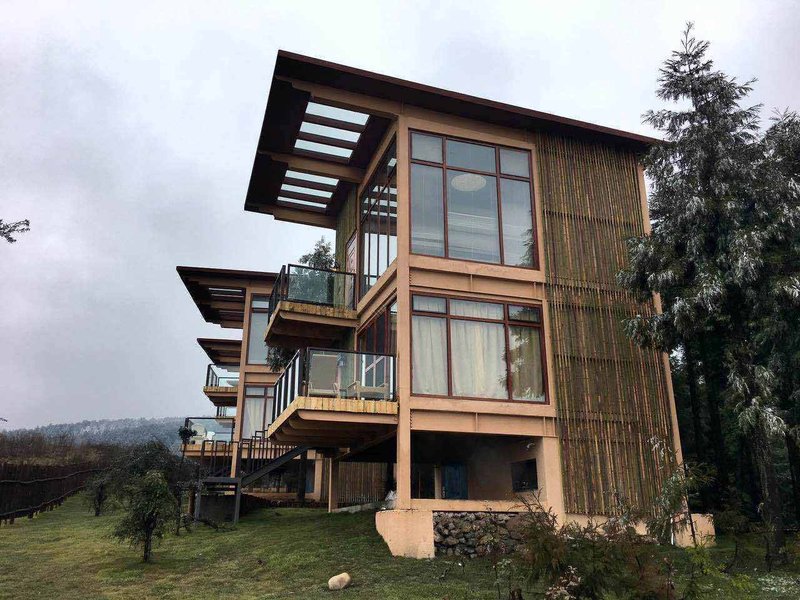 Forest The Springs HotelOver view