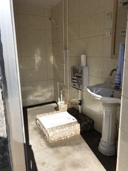 荣成海草房民宿