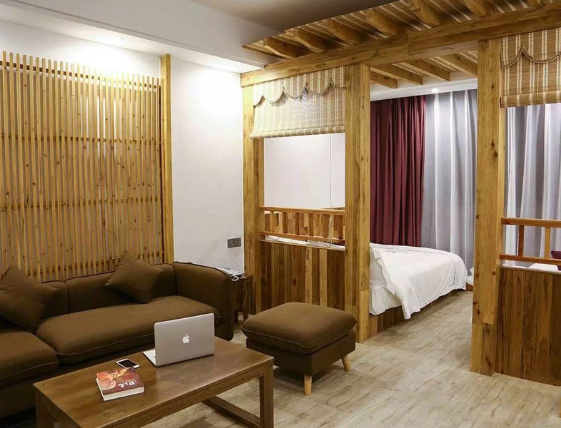 Dongjiang Lake Senlinli CampGuest Room