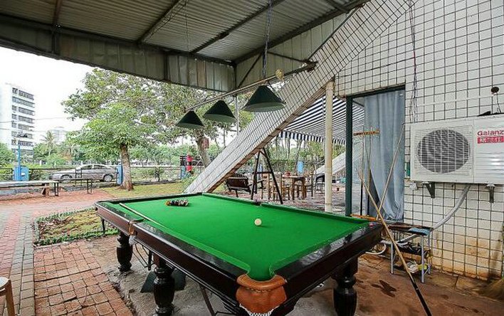 manqilke riding innOver view