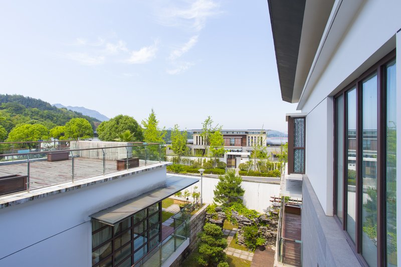 Sweetome Resort (Thousand Island Lake Suiyuan) Over view