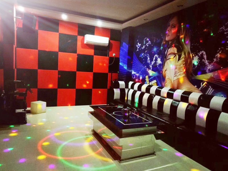 SUNSHINE HOTEL meeting room