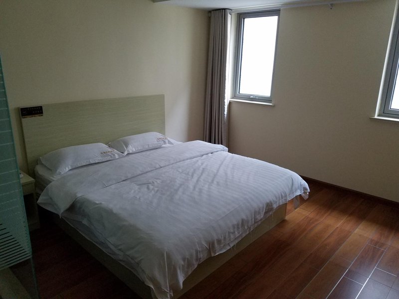 ShiHao Hotel Guest Room