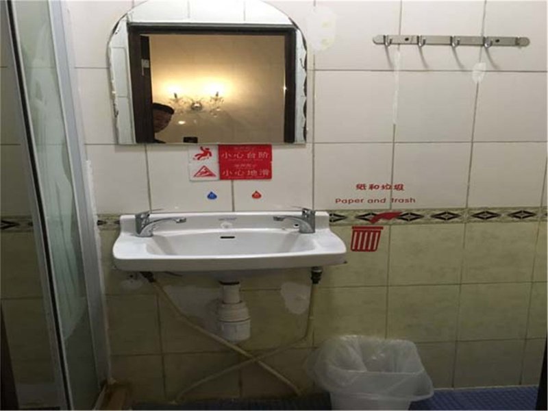 Deluxe Hostel 客房