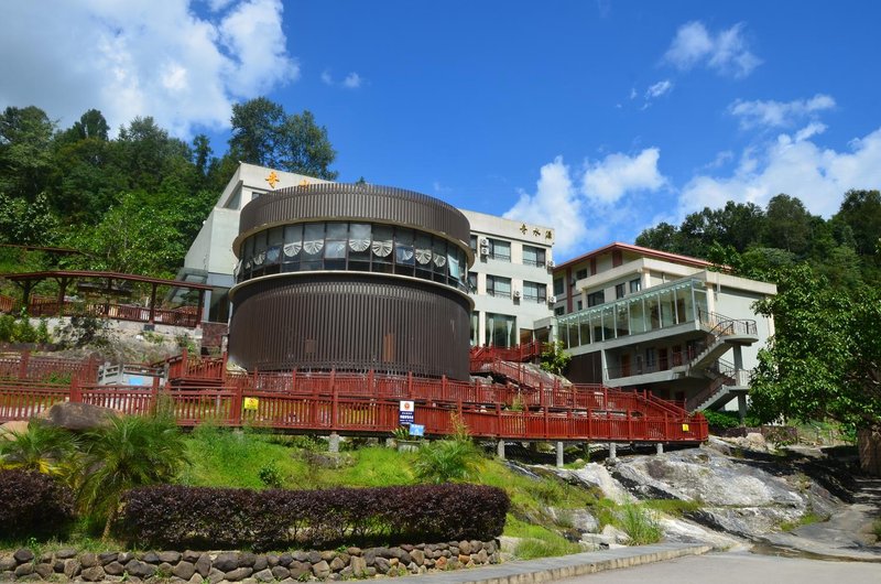 Qishui Yuanlou Hotel over view