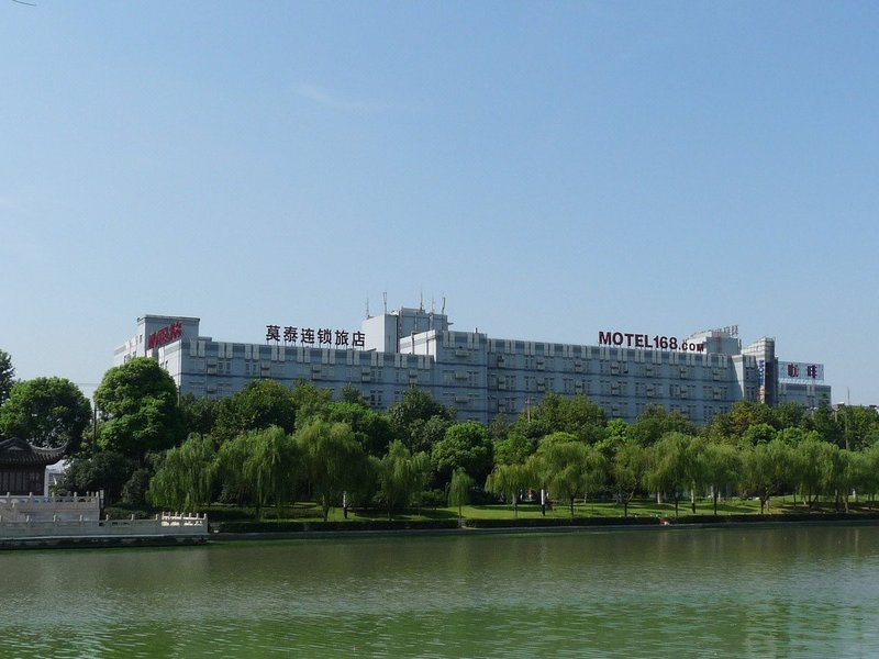 Motel 168 (Suzhou Railway Station South Square) Over view