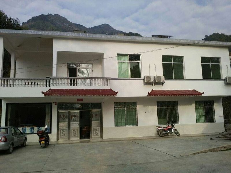 Nanyue Jinji Farmhouse Over view