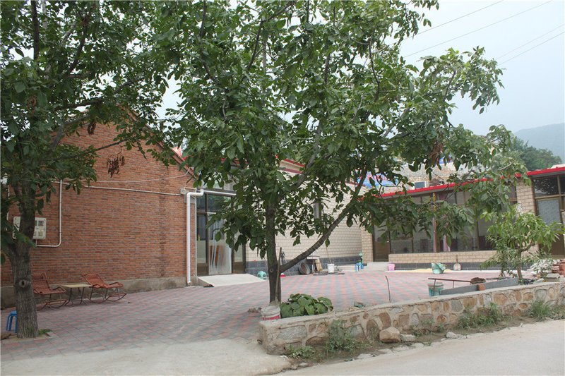 Xiuhai FarmhouseOver view