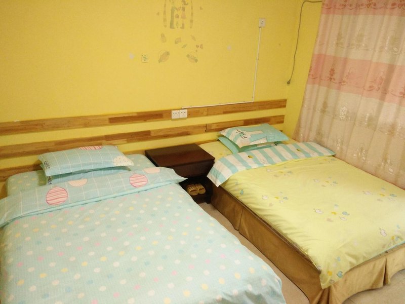 Zhangjiajie International YouthGuest Room