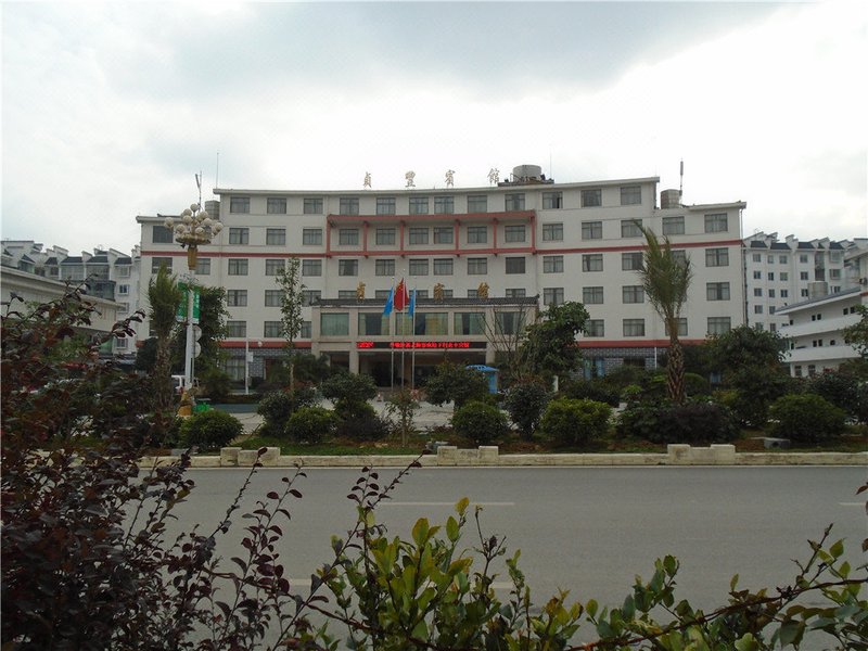 Zhenfeng Hotel Over view