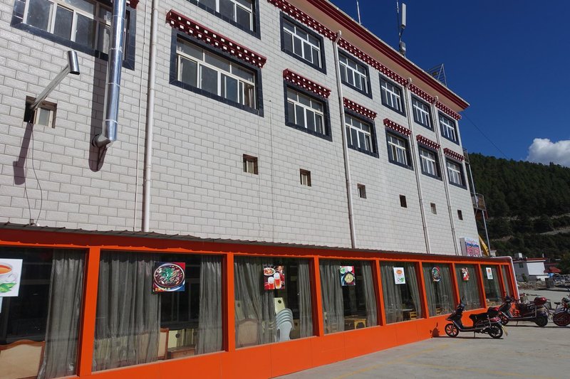 Lingzhi Hexiezhaxi HotelOver view