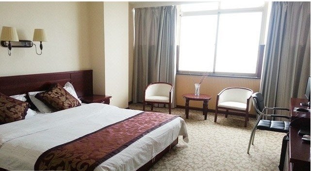 Yancheng Yueguang Wharf Business HotelGuest Room