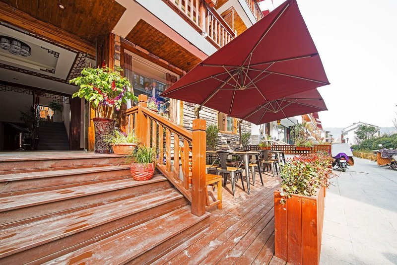 qinghe hotelOver view