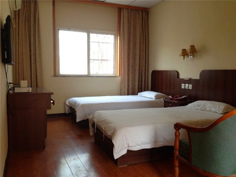 Yuhang Hotel Qingdao Guest Room