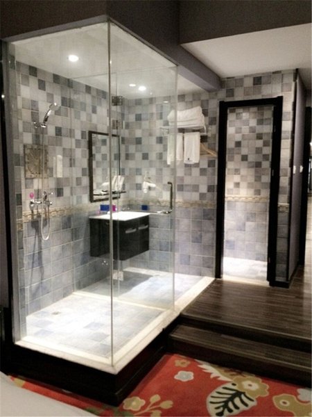 Hillside Sky View HotelGuest Room