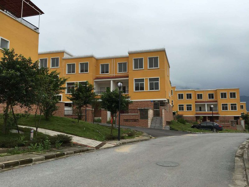 Hotel holiday villa 酒店外观