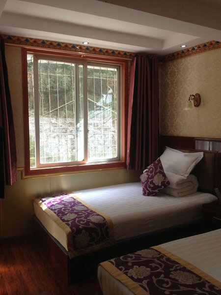 Kangding Jiashi Apartment Guest Room