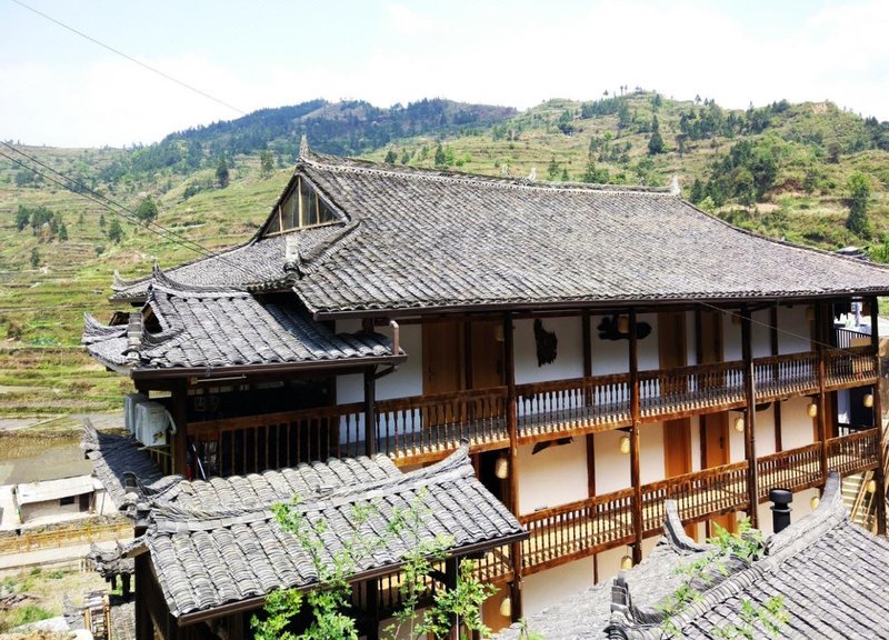 Xianxin Renjia Hotel (Xijiang Miao Village No. 1 Fengyu Bridge Observation Deck) Over view