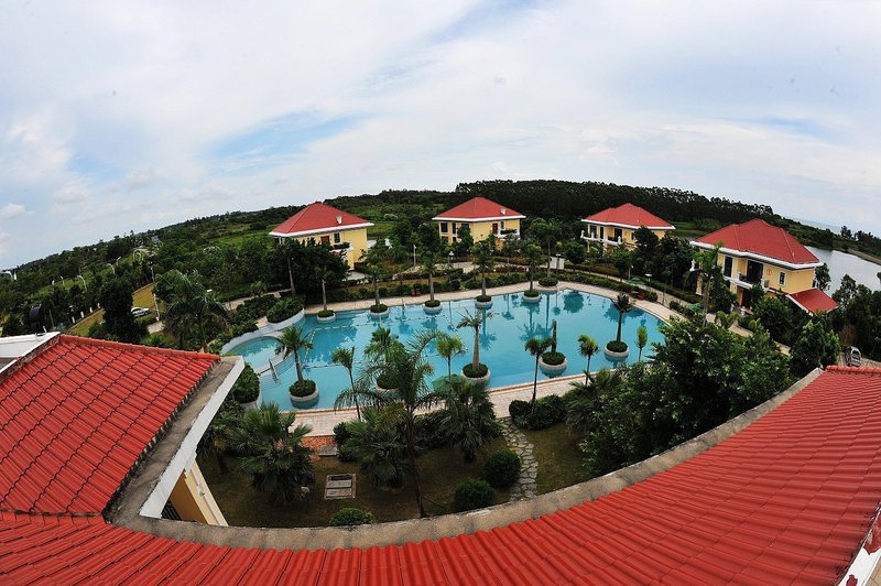 Sanniang Bay Dolphin Hotel Over view